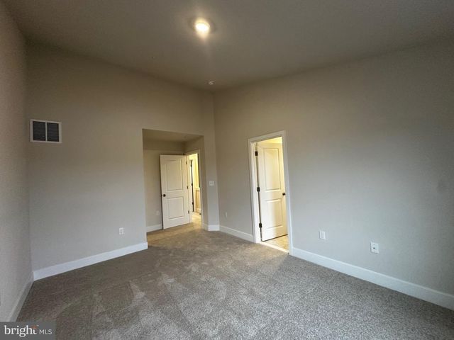 5515 ABERDEEN PL, White Plains, MD 20695