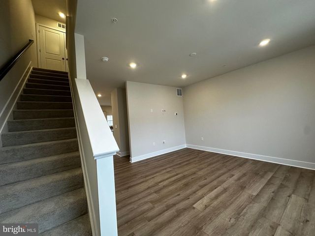 5515 ABERDEEN PL, White Plains, MD 20695