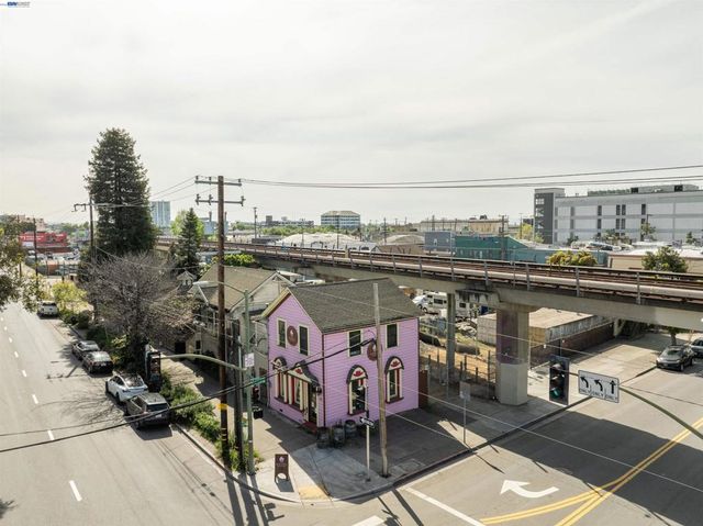 745 5Th St, Oakland, CA 94607