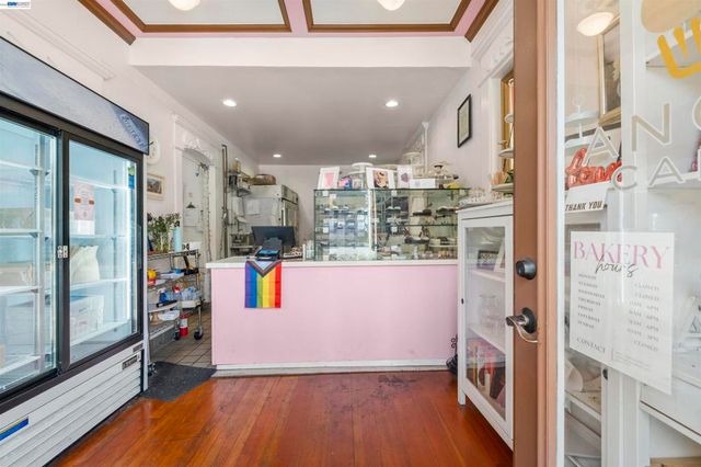745 5Th St, Oakland, CA 94607