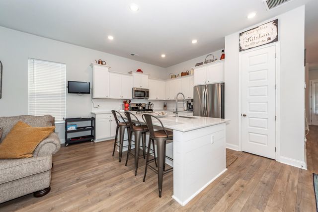 290 Woodland Oak Way, Summerville, SC 29485