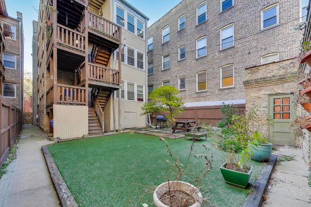 1628 W Columbia Avenue 3, Chicago, IL 60626