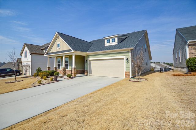 515 Cherry Blossom Avenue NW, Concord, NC 28027