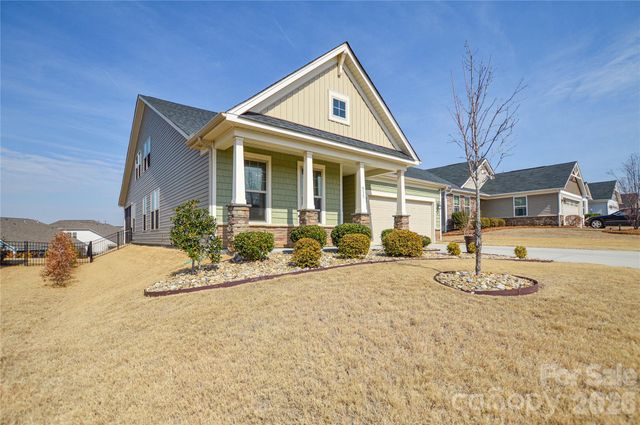 515 Cherry Blossom Avenue NW, Concord, NC 28027