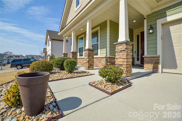 515 Cherry Blossom Avenue NW, Concord, NC 28027