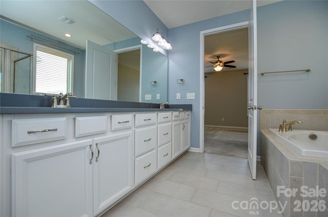 515 Cherry Blossom Avenue NW, Concord, NC 28027