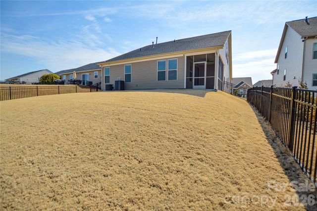 515 Cherry Blossom Avenue NW, Concord, NC 28027