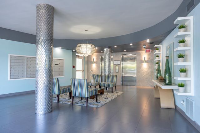 3250 NE 28th Street 404, Fort Lauderdale, FL 33308