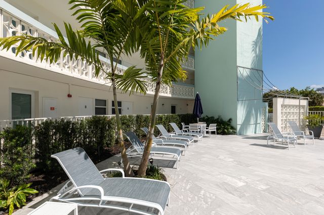 3250 NE 28th Street 404, Fort Lauderdale, FL 33308