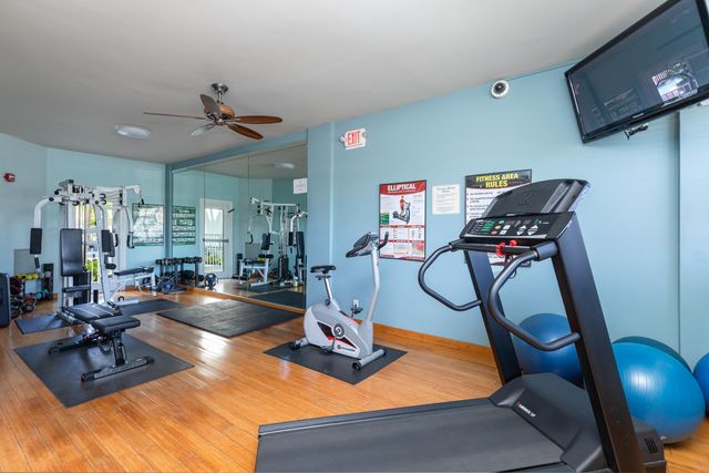 3250 NE 28th Street 404, Fort Lauderdale, FL 33308