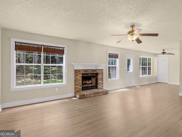 236 HUNTING Court, Jonesboro, GA 30236