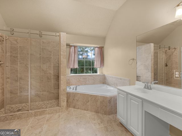236 HUNTING Court, Jonesboro, GA 30236