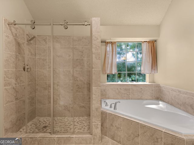 236 HUNTING Court, Jonesboro, GA 30236