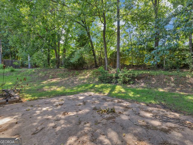 236 HUNTING Court, Jonesboro, GA 30236