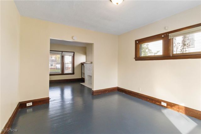 13604 Maplerow Avenue, Garfield Heights, OH 44105