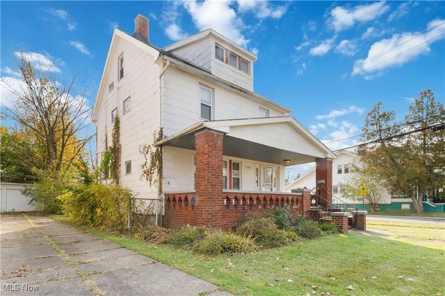 13604 Maplerow Avenue, Garfield Heights, OH 44105