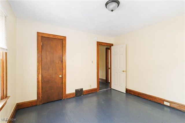 13604 Maplerow Avenue, Garfield Heights, OH 44105