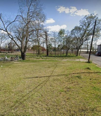 2604 Harrington Street, Houston, TX 77026