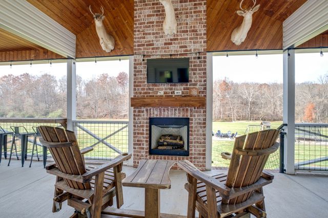 1227 Stayton Road, Cumberland Furnace, TN 37051