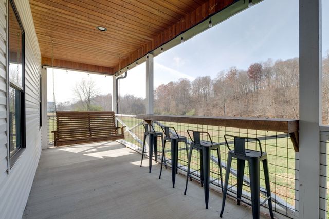 1227 Stayton Road, Cumberland Furnace, TN 37051