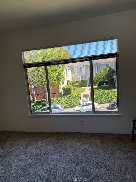 1804 Tamerlane Drive D, Glendale, CA 91208