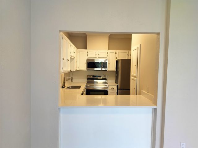 5310 Keller Springs Road 723, Dallas, TX 75248