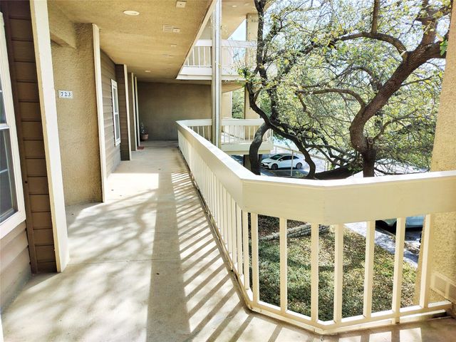 5310 Keller Springs Road 723, Dallas, TX 75248