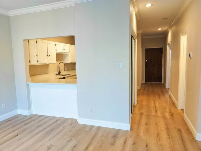 5310 Keller Springs Road 723, Dallas, TX 75248