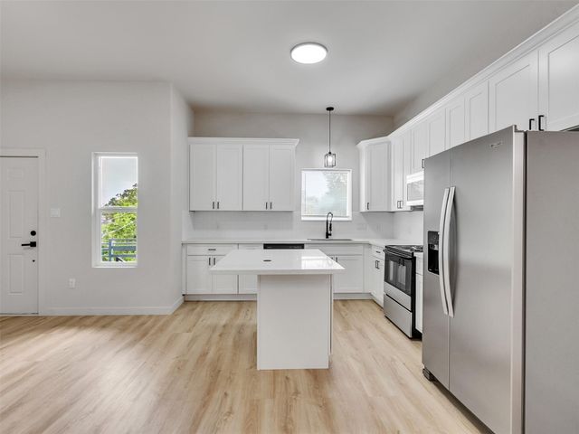 9707 Cargill Street A-B, Houston, TX 77029