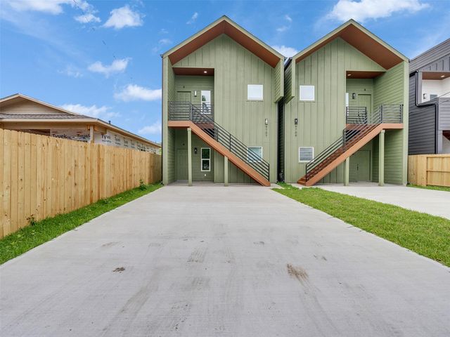 9707 Cargill Street A-B, Houston, TX 77029