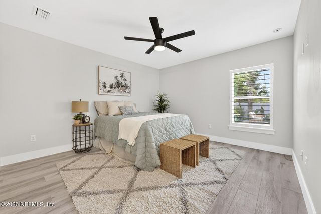1818 2ND Street N, Jacksonville Beach, FL 32250