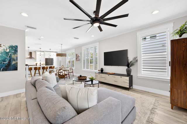 1818 2ND Street N, Jacksonville Beach, FL 32250