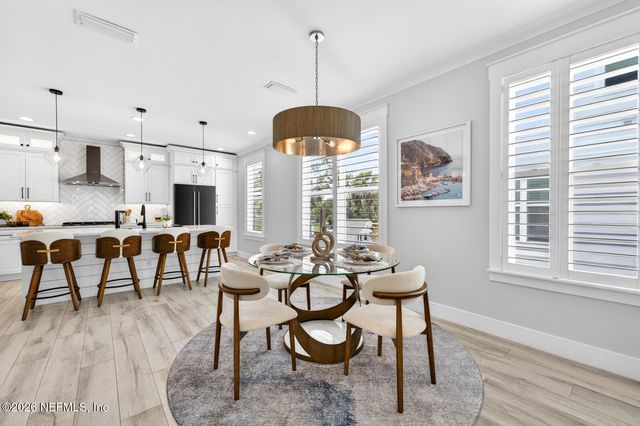 1818 2ND Street N, Jacksonville Beach, FL 32250