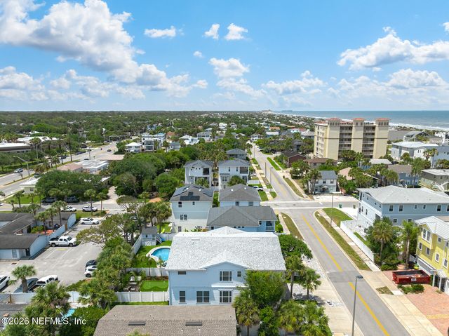1818 2ND Street N, Jacksonville Beach, FL 32250