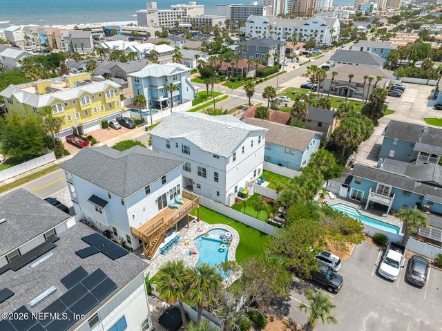1818 2ND Street N, Jacksonville Beach, FL 32250