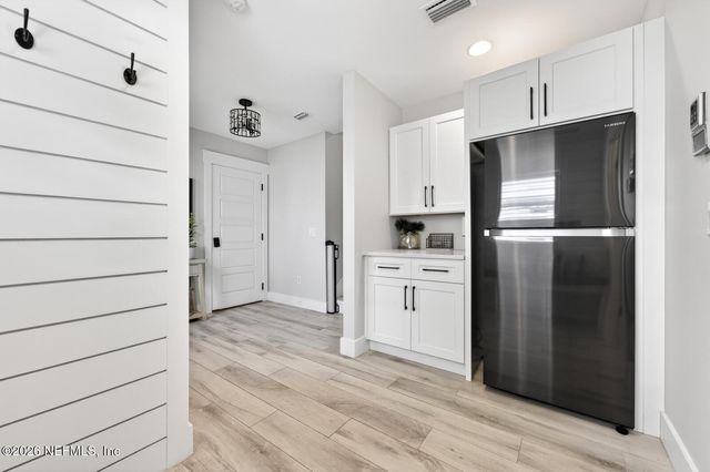 1818 2ND Street N, Jacksonville Beach, FL 32250