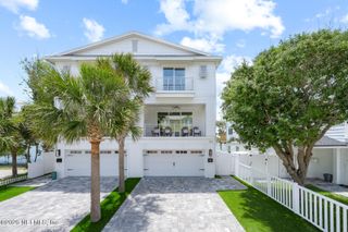 1818 2ND Street N, Jacksonville Beach, FL 32250
