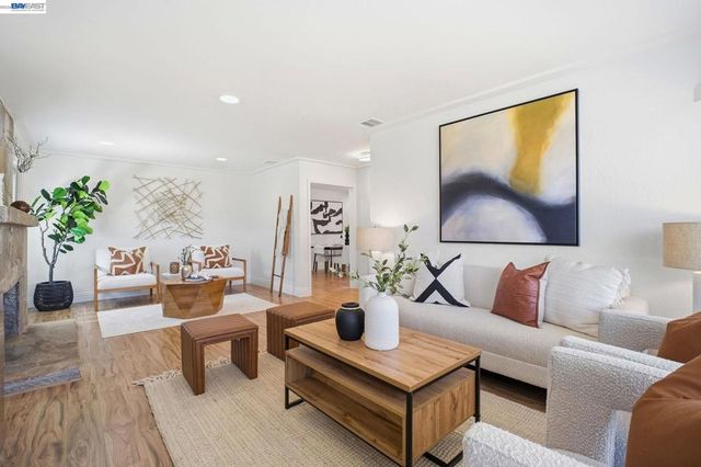 39605 Bruning St., Fremont, CA 94538