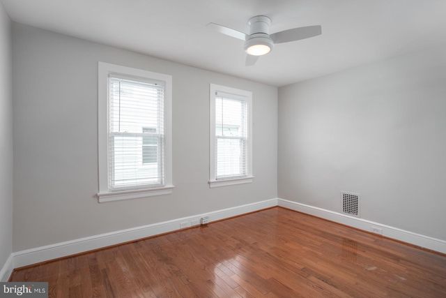 228 MILL ST, Moorestown, NJ 08057