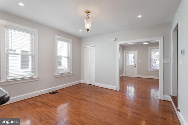 228 MILL ST, Moorestown, NJ 08057