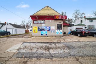 1215 Throop Street, Saginaw, MI 48602