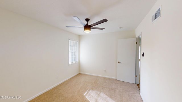 5656 Mississippi 301, Horn Lake, MS 38637