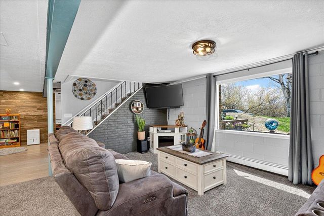 6501 Westgate Boulevard, Duluth, MN 55807