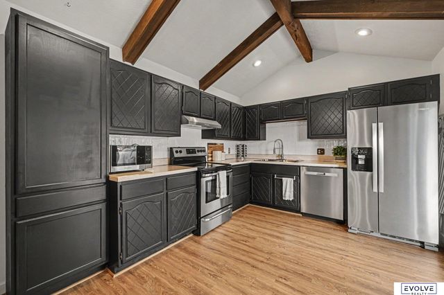 2617 Jack Pine Street, Bellevue, NE 68123