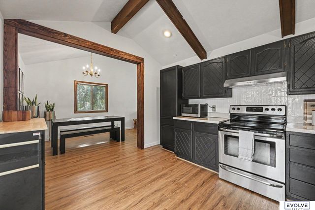 2617 Jack Pine Street, Bellevue, NE 68123