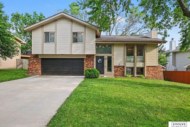 2617 Jack Pine Street, Bellevue, NE 68123