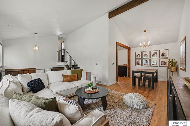 2617 Jack Pine Street, Bellevue, NE 68123