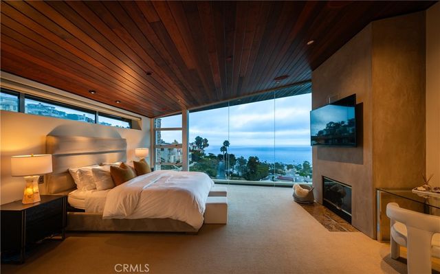 856 Diamond Street, Laguna Beach, CA 92651