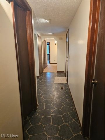 7722 Regency Drive, Walton Hills, OH 44146