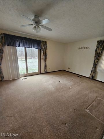 7722 Regency Drive, Walton Hills, OH 44146